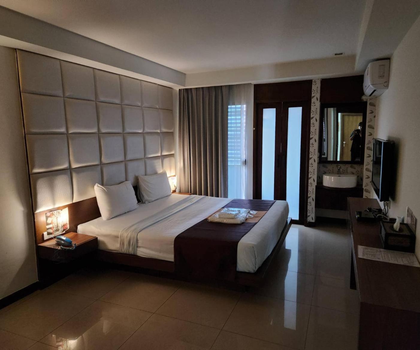 Collection O The Bangkok Cha Cha Suite Exterior foto